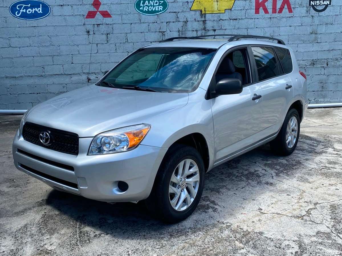 2008 Toyota RAV4 LE usado en venta por A.R GRULLON AUTOS