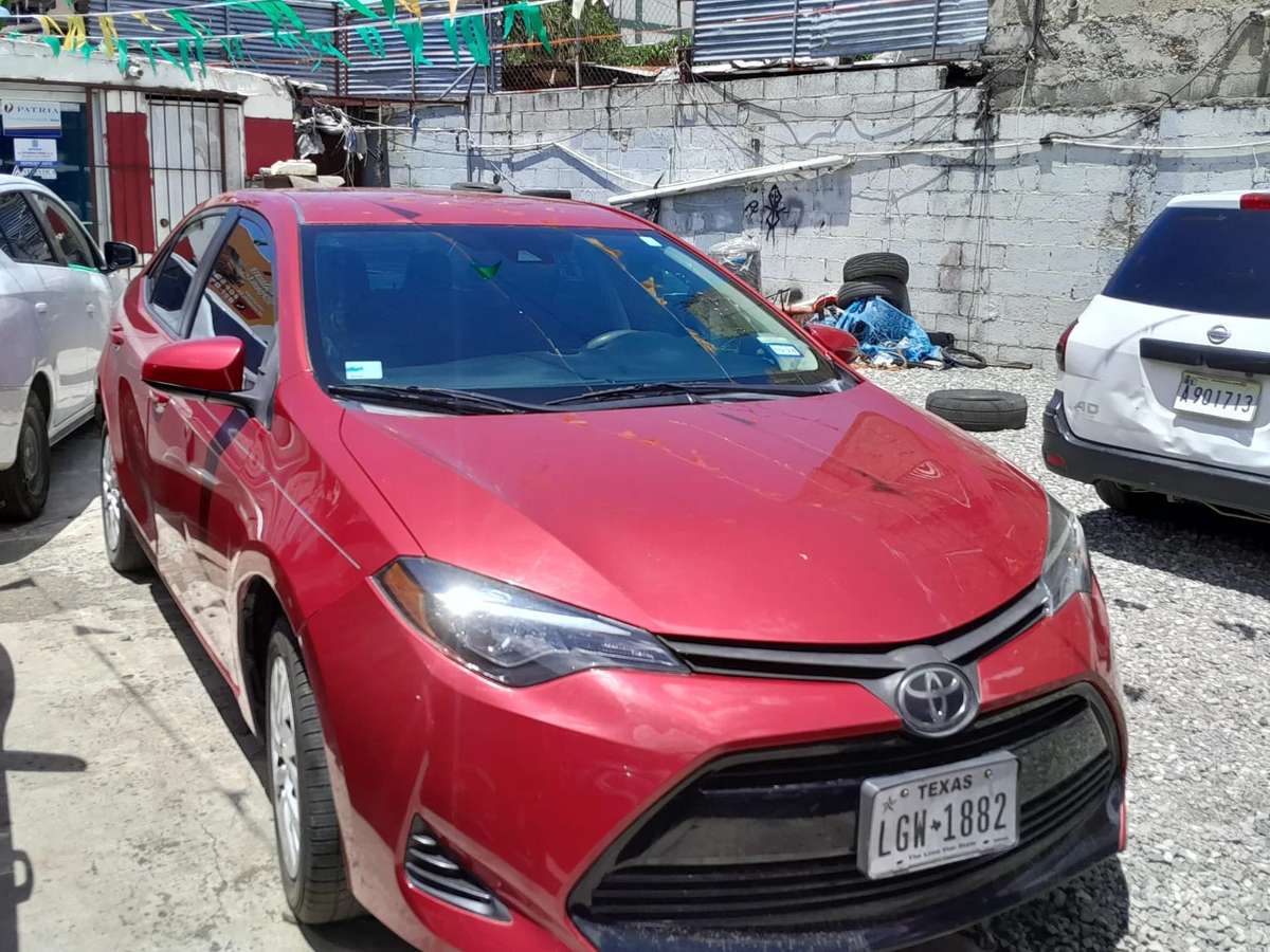 2019 Toyota Corolla LE usado en venta por Idalis Auto Import