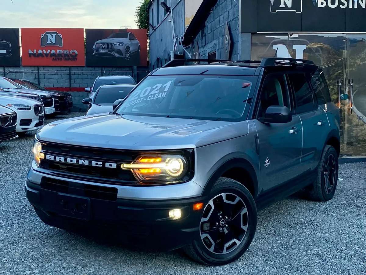 2021 Ford Bronco Sport Outer Banks usado en venta por Navarro Auto Import