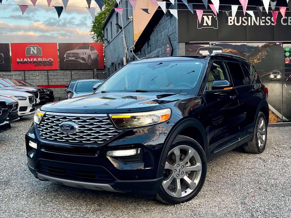 2020 Ford Explorer Platinum usado en venta por Navarro Auto Import