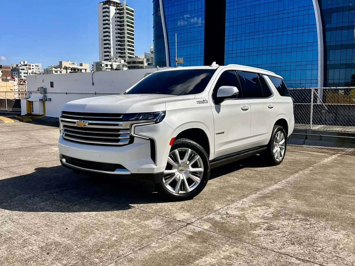 2021 Chevrolet Tahoe Highcountry usado en venta por AUTO BOUTIQUE