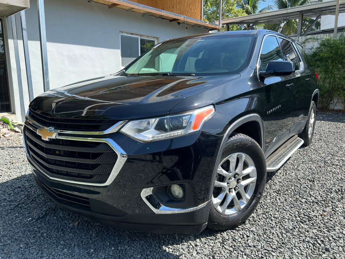 2018 Chevrolet Traverse LS usado en venta por AUTO BOUTIQUE