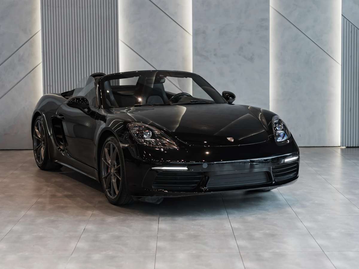 2017 Porsche Boxster 718 usado en venta por OBB MOTORS