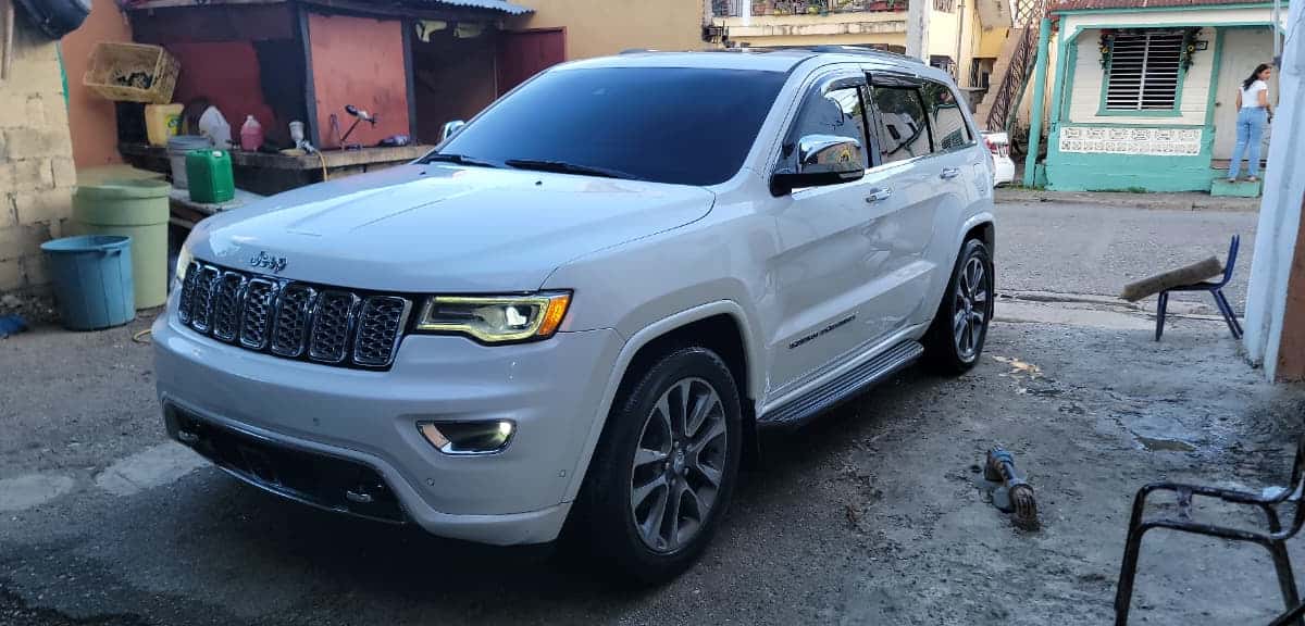2017 Jeep Grand Cherokee Overland usado en venta por A&Y AutoSales