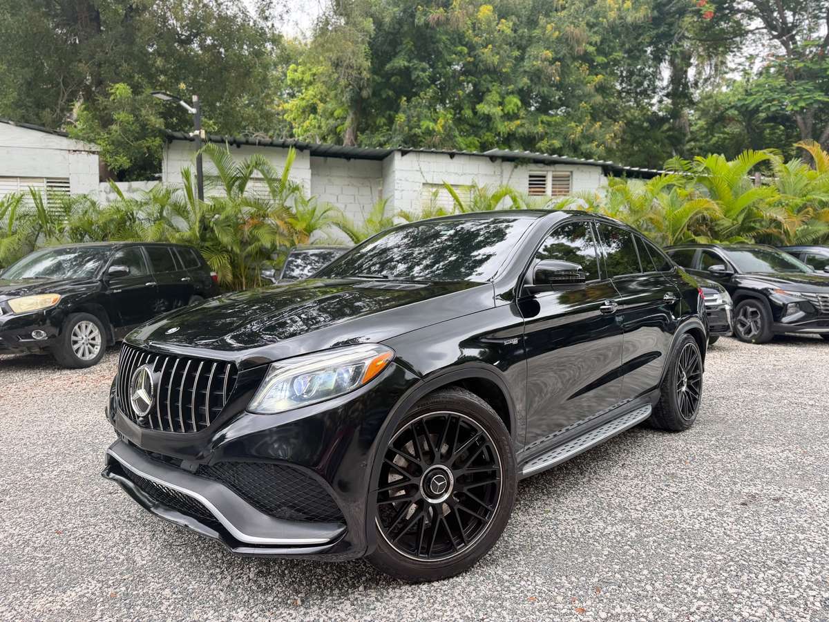 2017 Mercedes Benz GLE 43 AMG COUPE 4MATIC usado en venta por Fulcar Auto Import