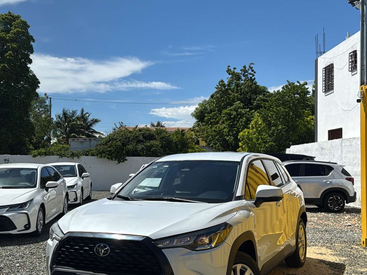 2024 Toyota Corolla Cross Low usado en venta por GO AUTO IMPORT