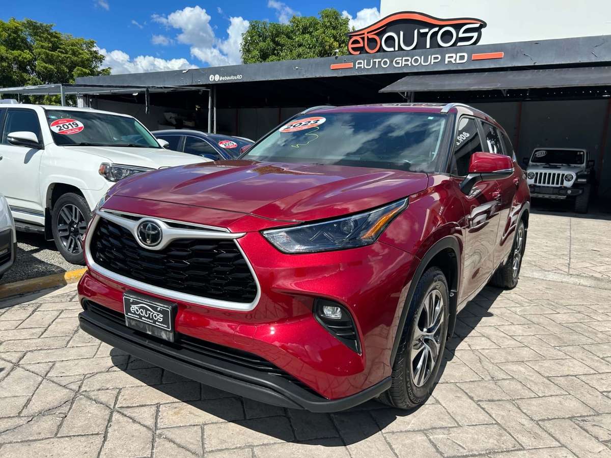 2023 Toyota Highlander XLE usado en venta por Veras Auto EBauto Group RD