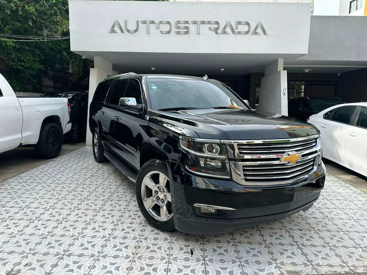 2015 Chevrolet Suburban LTZ usado en venta por Autostrada