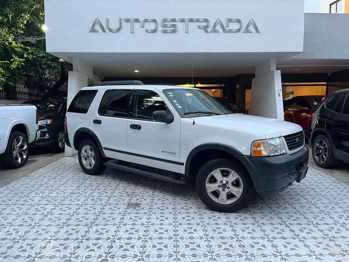 2005 Ford Explorer usado en venta por Autostrada