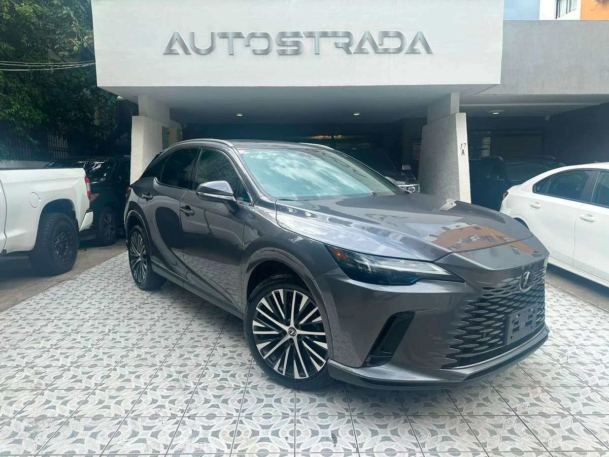 2023 Lexus RX 350H usado en venta por Autostrada