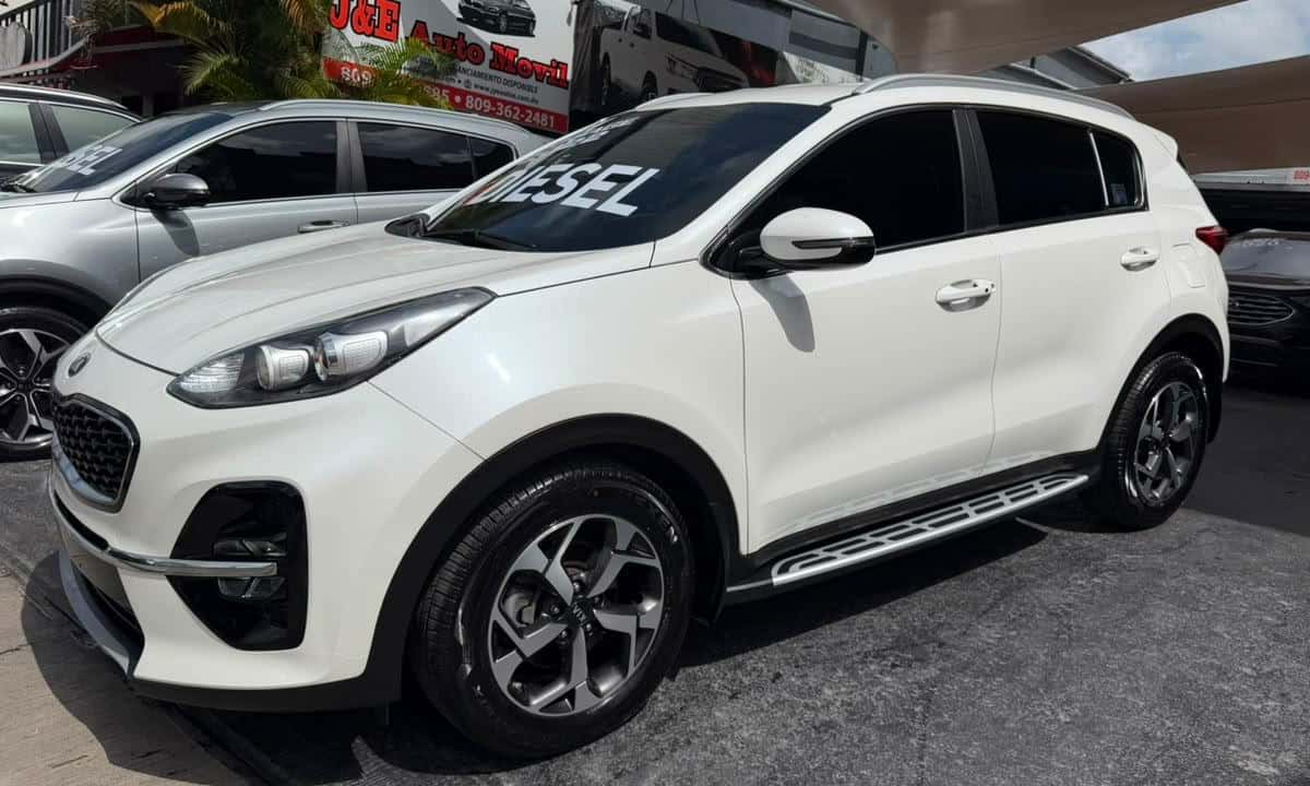 2022 Kia Sportage usado en venta por J Y E AUTOMOVIL