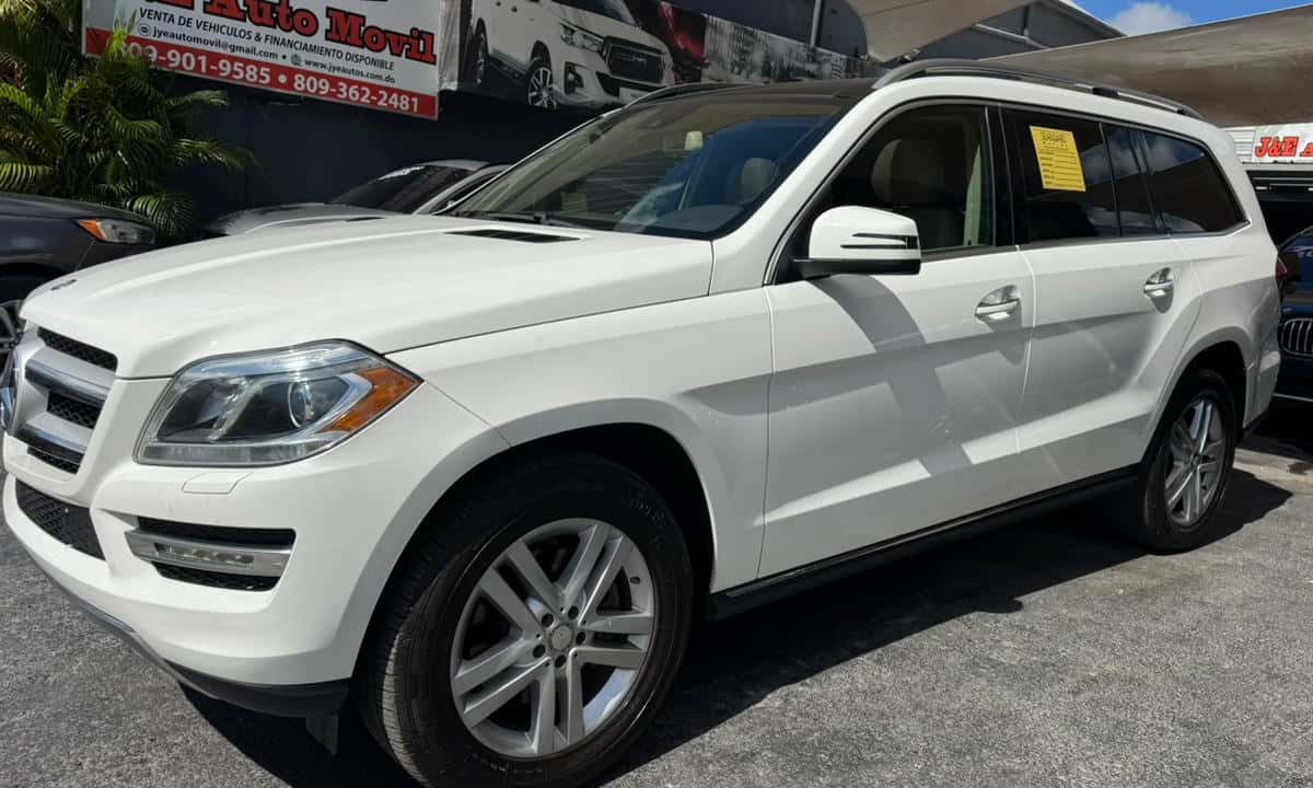 2016 Mercedes Benz GL 450 usado en venta por J Y E AUTOMOVIL
