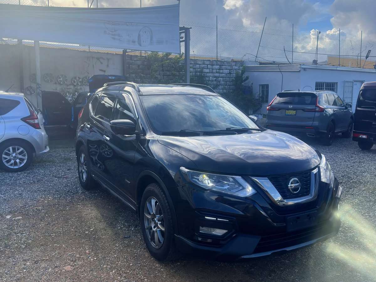 2020 Nissan X-Trail E-Power usado en venta por Matos Auto Sales RA SRL