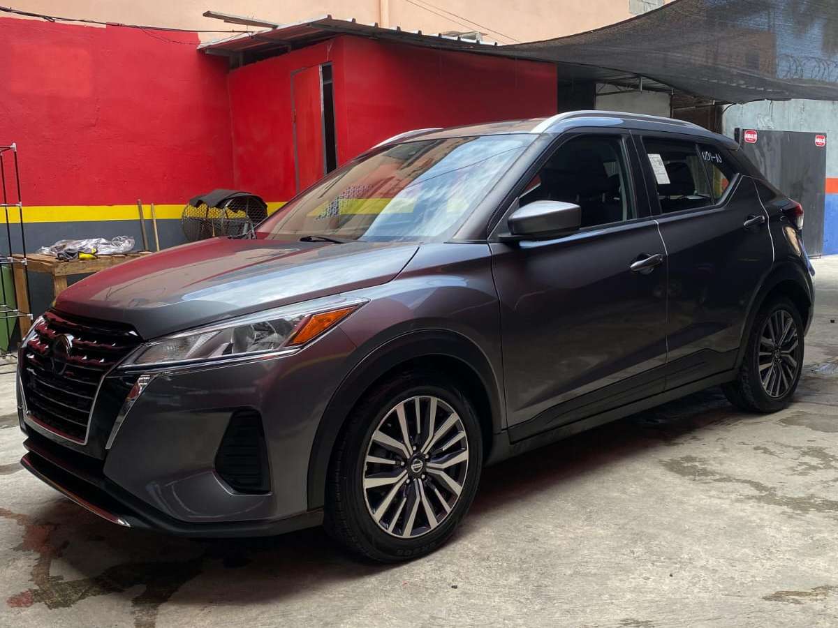 2021 Nissan Kicks SV usado en venta por Anyel Auto Import