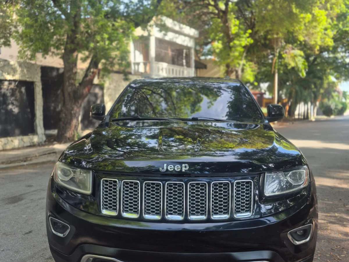 2015 Jeep Grand Cherokee L Limited usado en venta por Gerald Gumbs