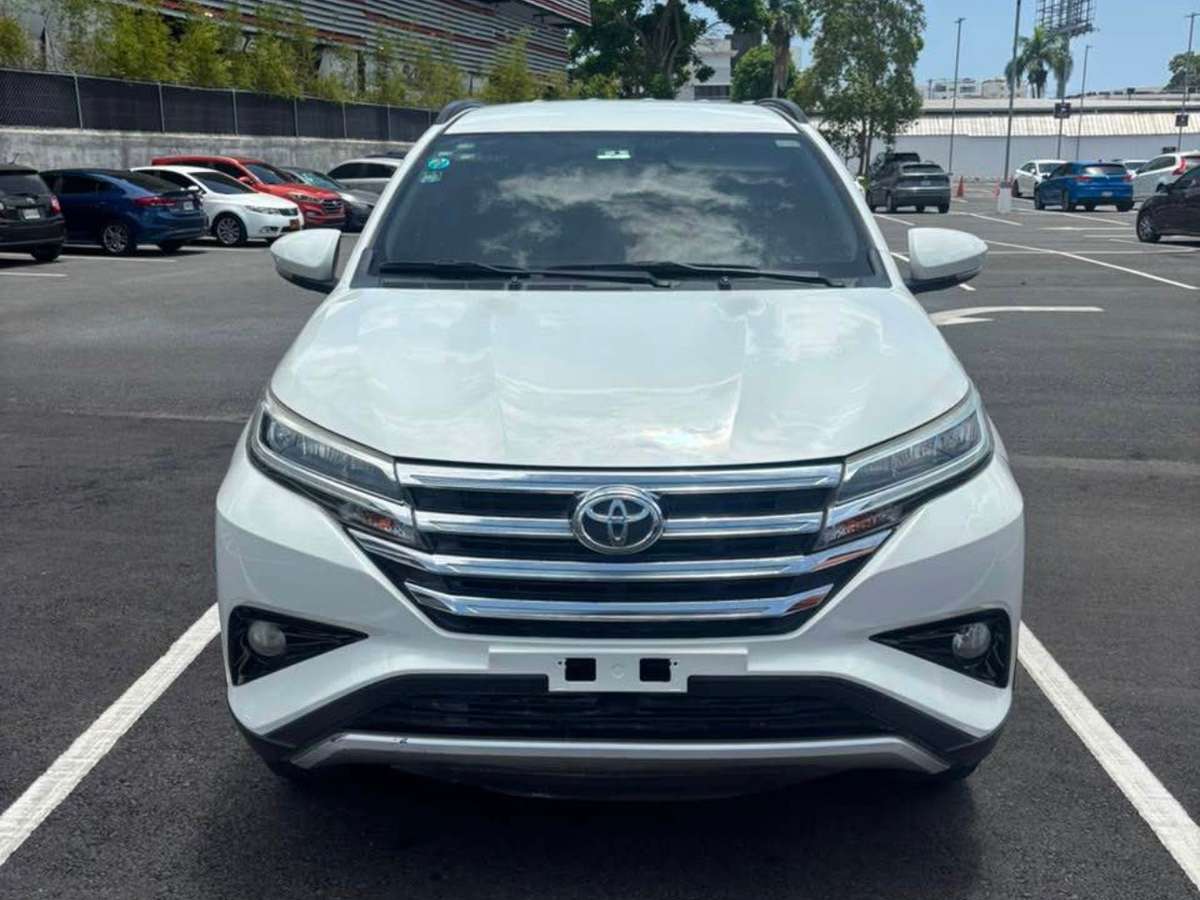 2020 Toyota Rush usado en venta por Albis Perez
