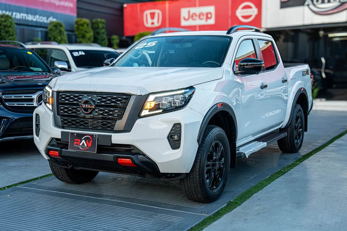 2026 Nissan Navara PRO X4 nuevo en venta por RAM MEGA AUTOS S.R.L
