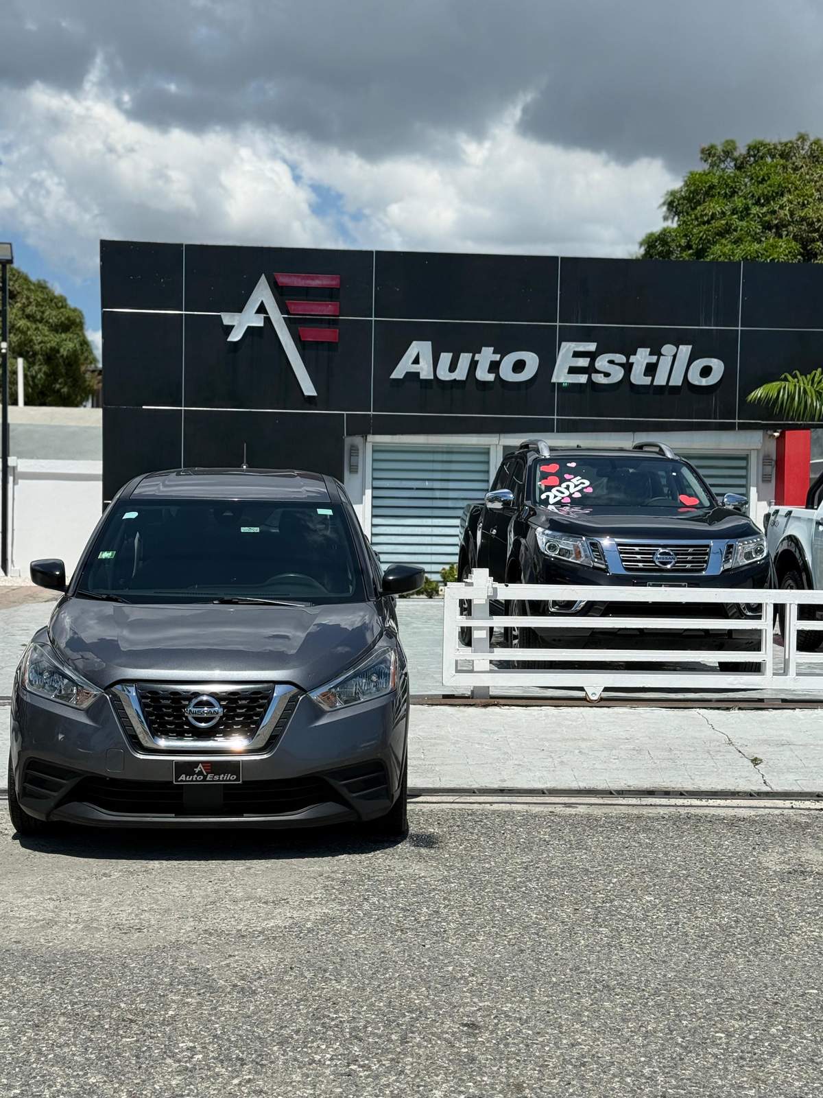 2020 Nissan Kicks Advance usado en venta por AUTO ESTILO SRL