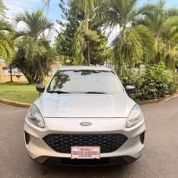 2020 Ford Escape SE usado en venta por HNOS ACOSTA AUTO IMPORT