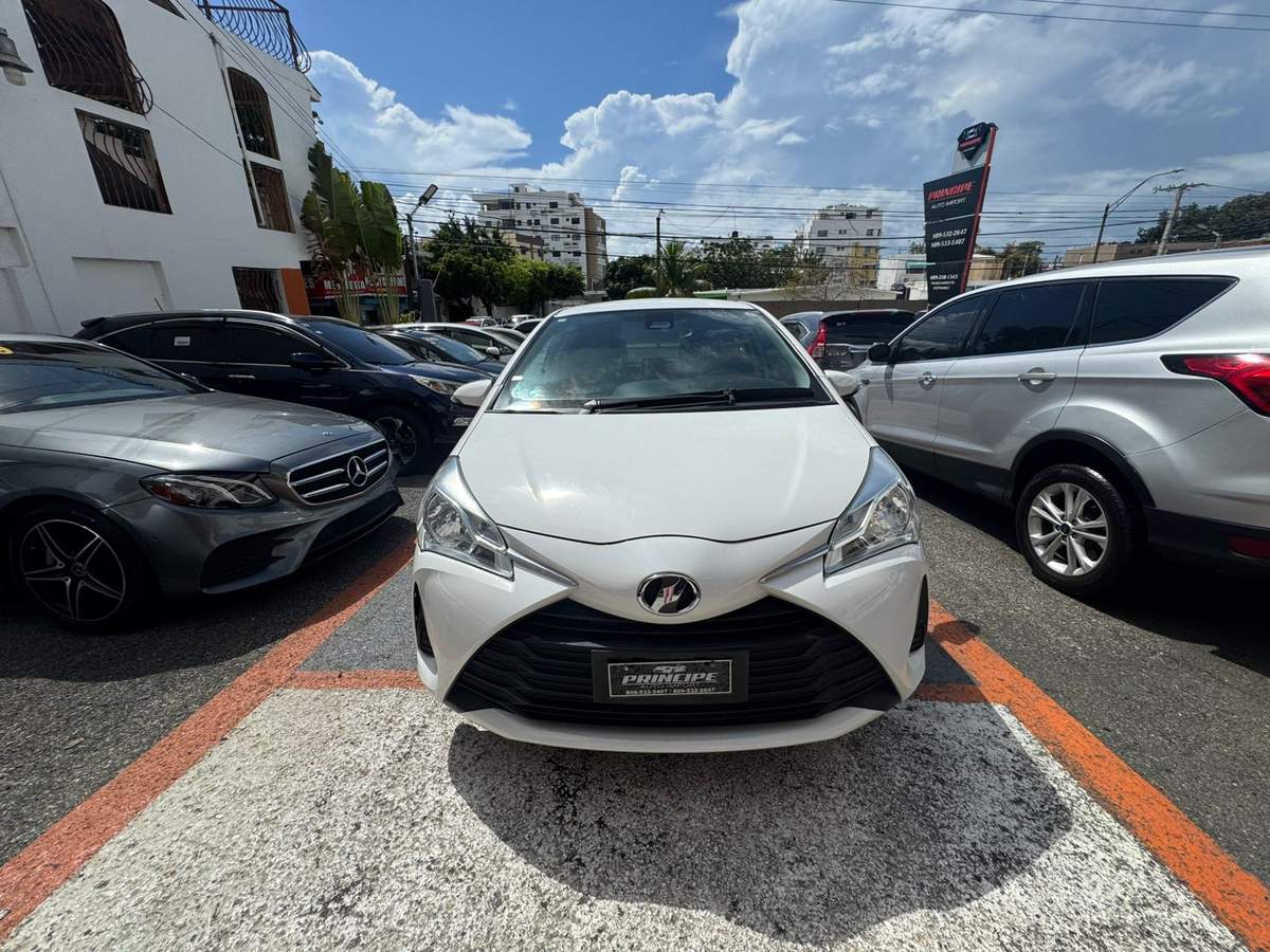 2020 Toyota VITZ GR Sport usado en venta por Príncipe Auto Import