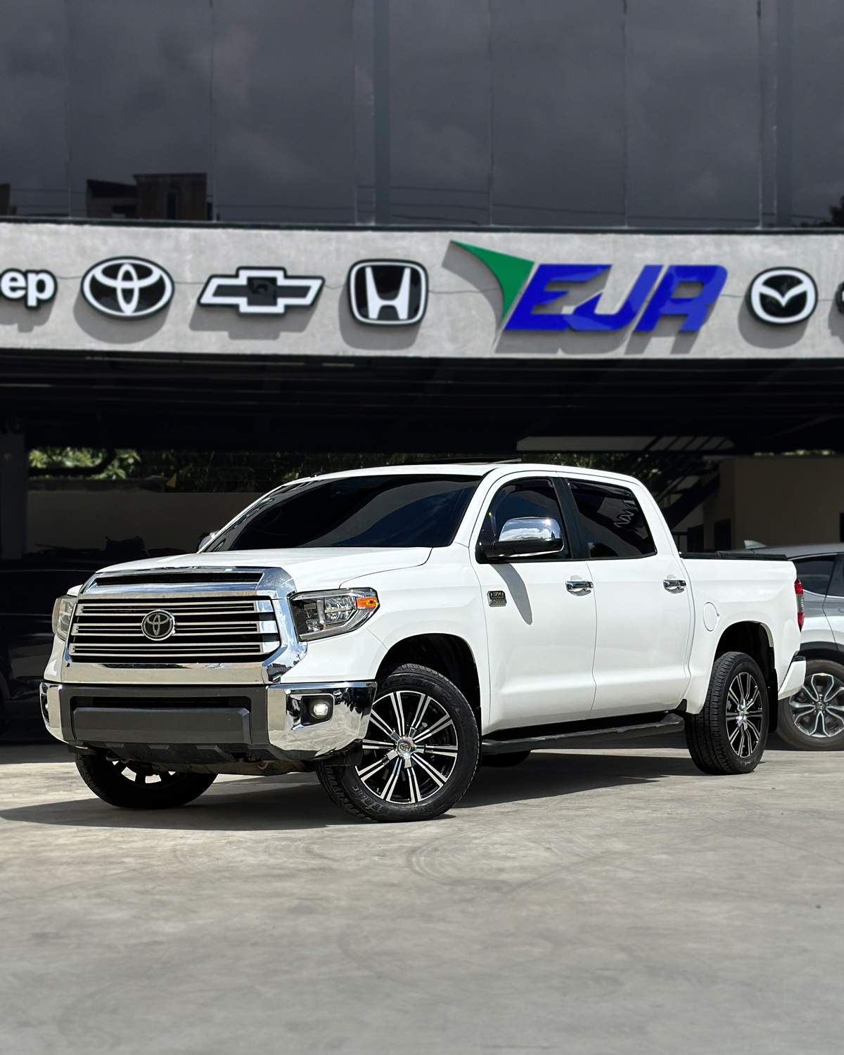 2018 Toyota Tundra Edition 1794 usado en venta por EJR IMPORT