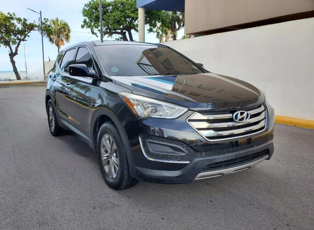 2016 Hyundai Santa Fe Sport usado en venta por Autoasesores S.R.L