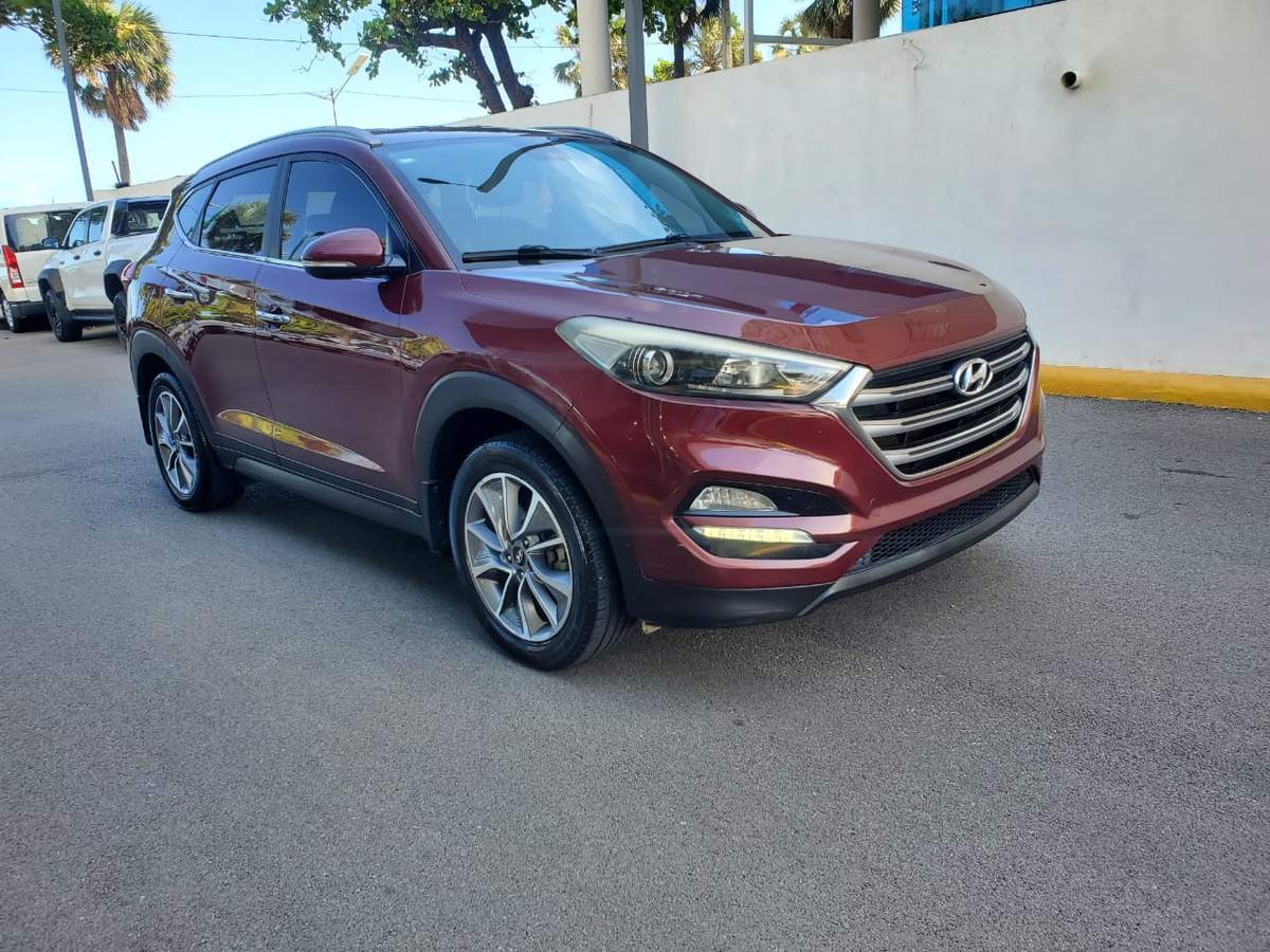 2018 Hyundai Tucson i usado en venta por Autoasesores S.R.L