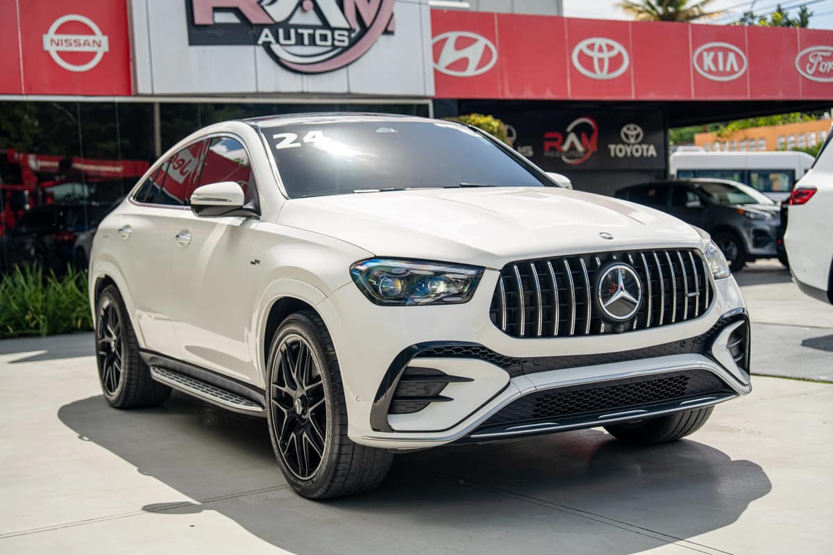 Mercedes Benz GLE 53 AMG Coupe Plus 2024 - Miniatura 14