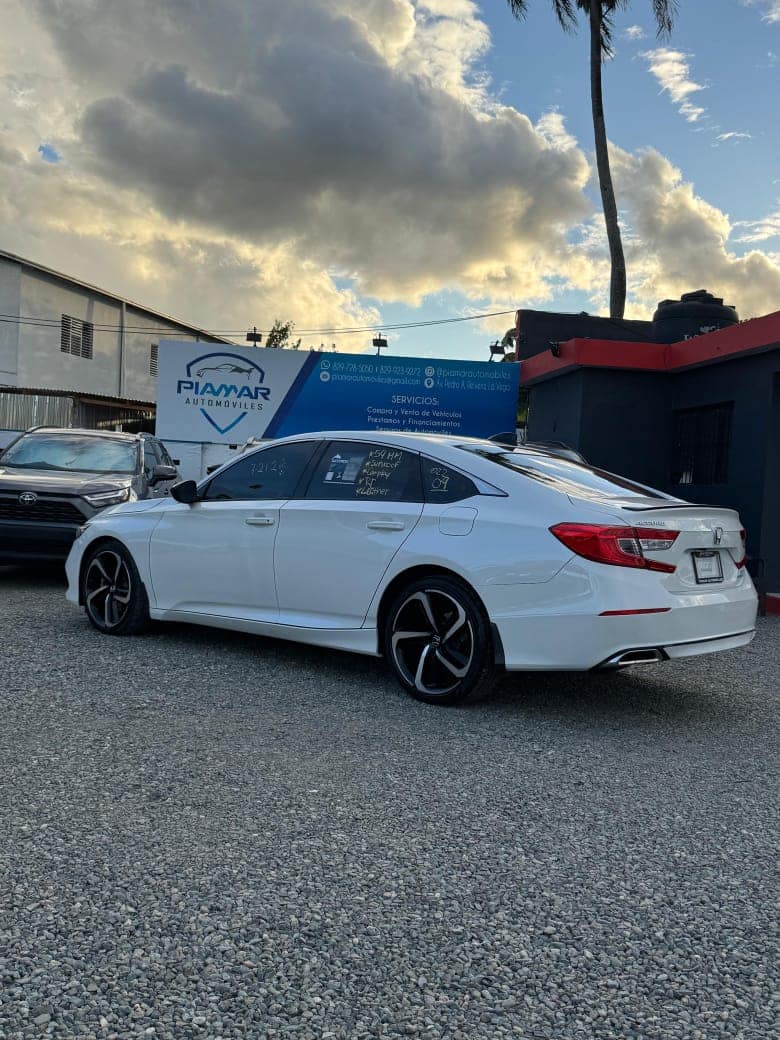 Honda Accord Sport 2.0T 2021 - miniatura 3
