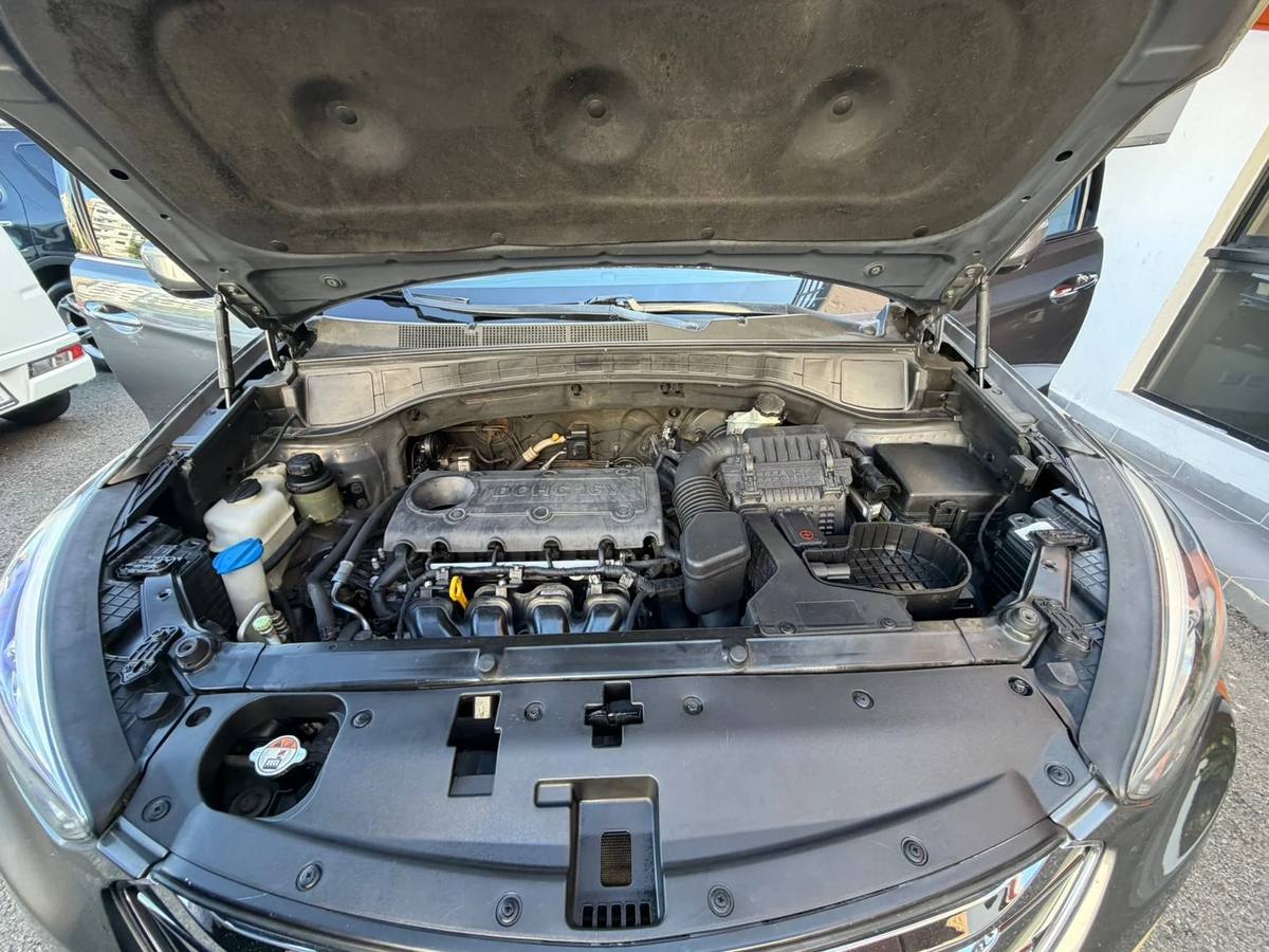 Hyundai Santa Fe 2014 - miniatura 5