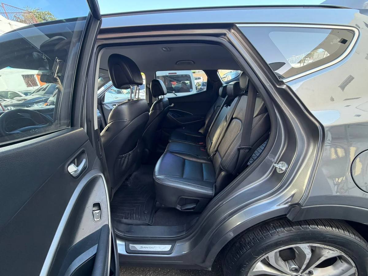 Hyundai Santa Fe 2014 - miniatura 6