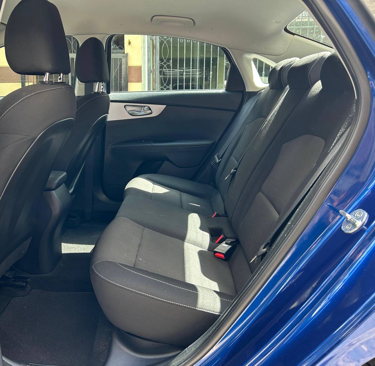 Kia Forte LXS 2022 - miniatura 11