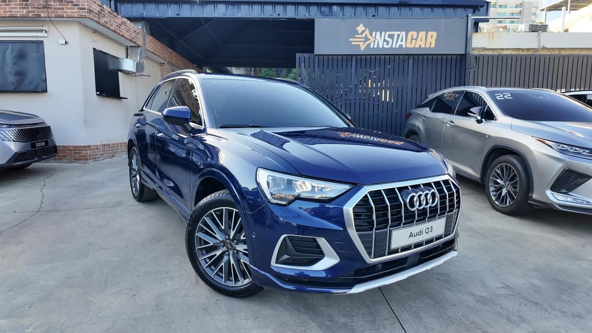 Audi Q3 2023 - miniatura 1