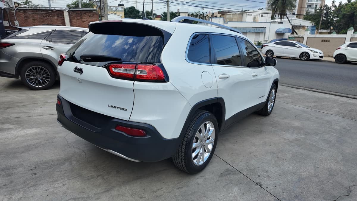 Jeep Cherokee Limited 2017 - miniatura 4