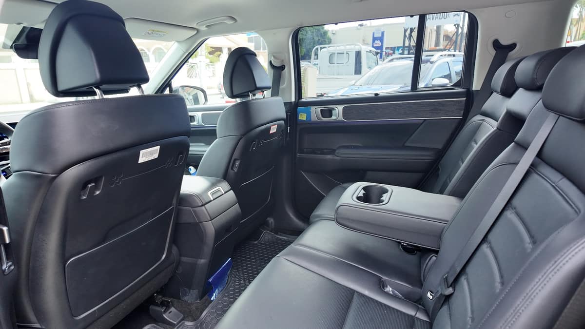 Hyundai Grand Santa Fe 2025 - miniatura 9