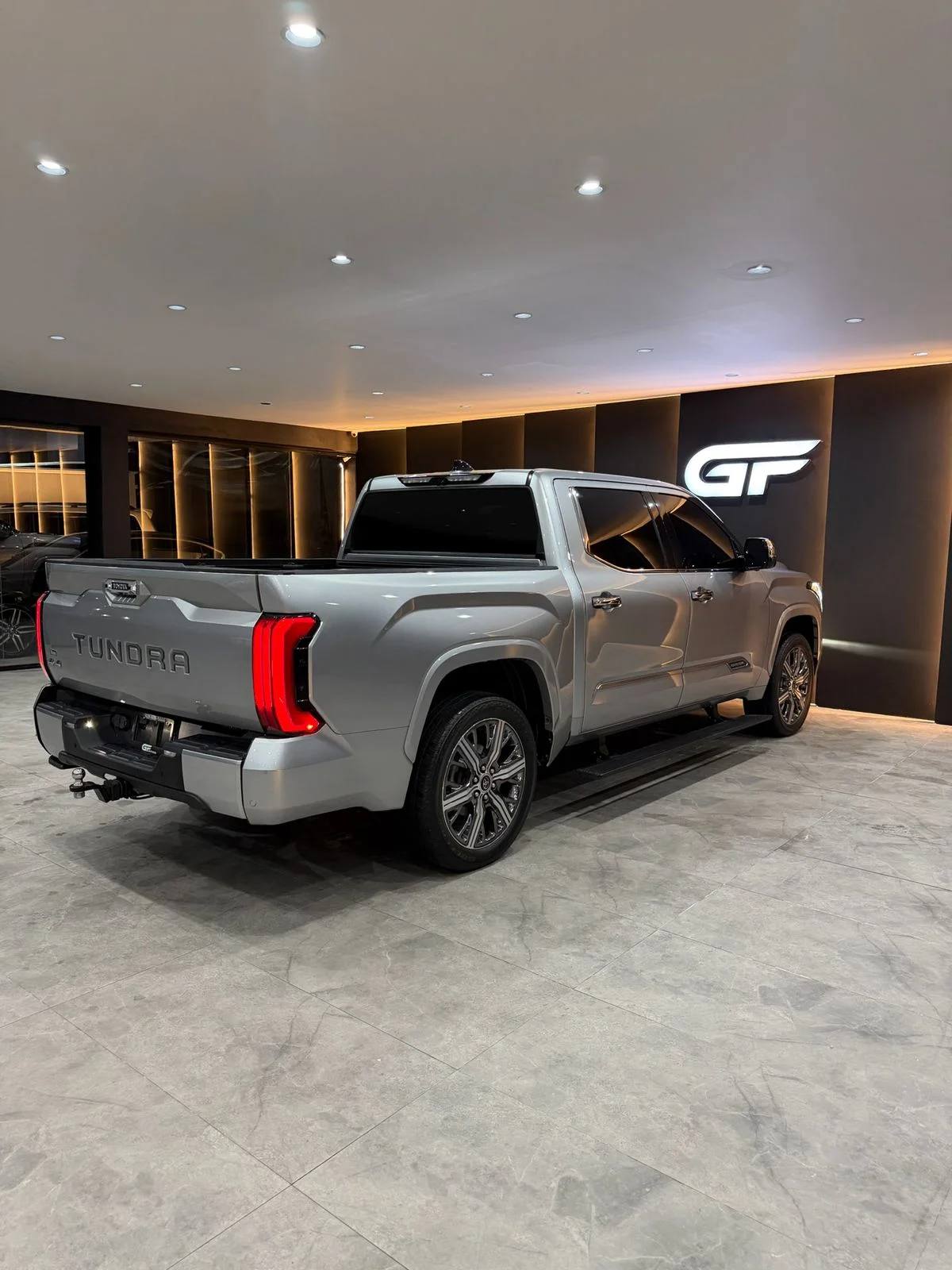 Toyota Tundra Capstone 2023 - miniatura 11
