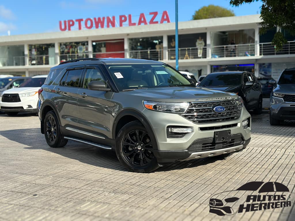 Ford Explorer XLT 2020 - miniatura 3