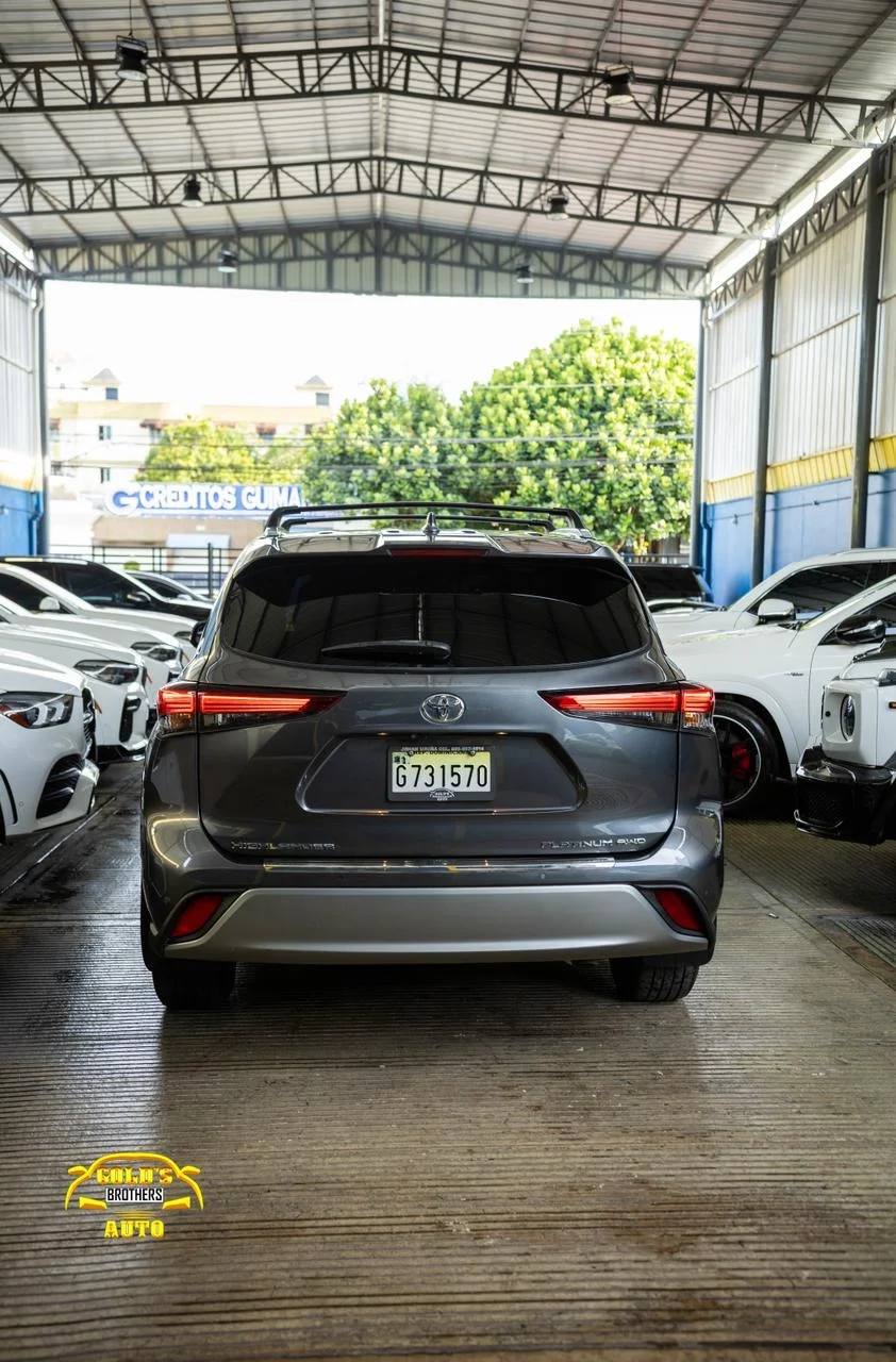 Toyota Highlander Platinum 2023 - miniatura 5
