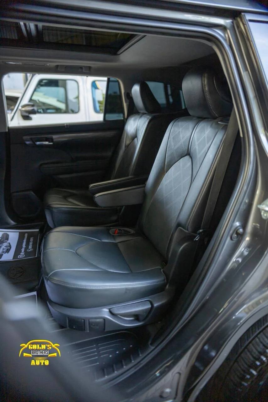 Toyota Highlander Platinum 2023 - miniatura 8
