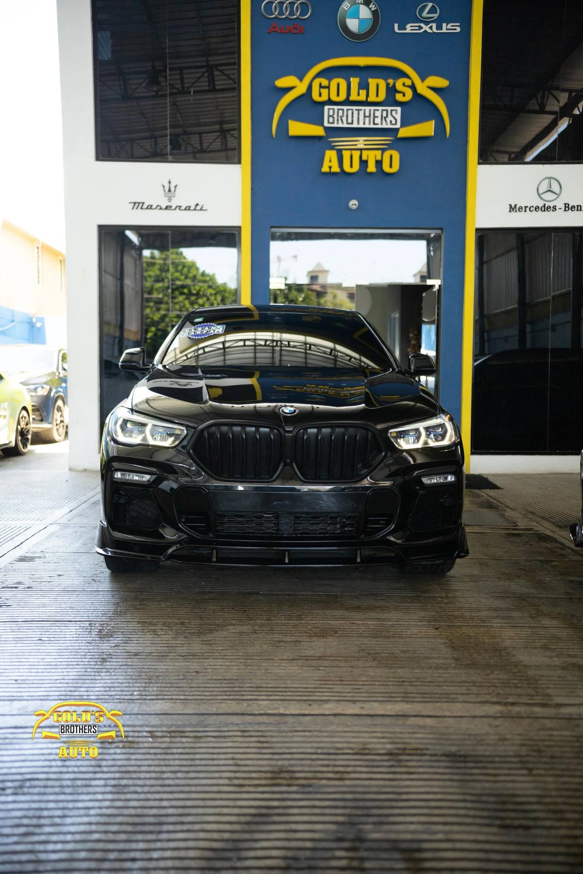 BMW X6 xDrive40i 2021 - miniatura 2