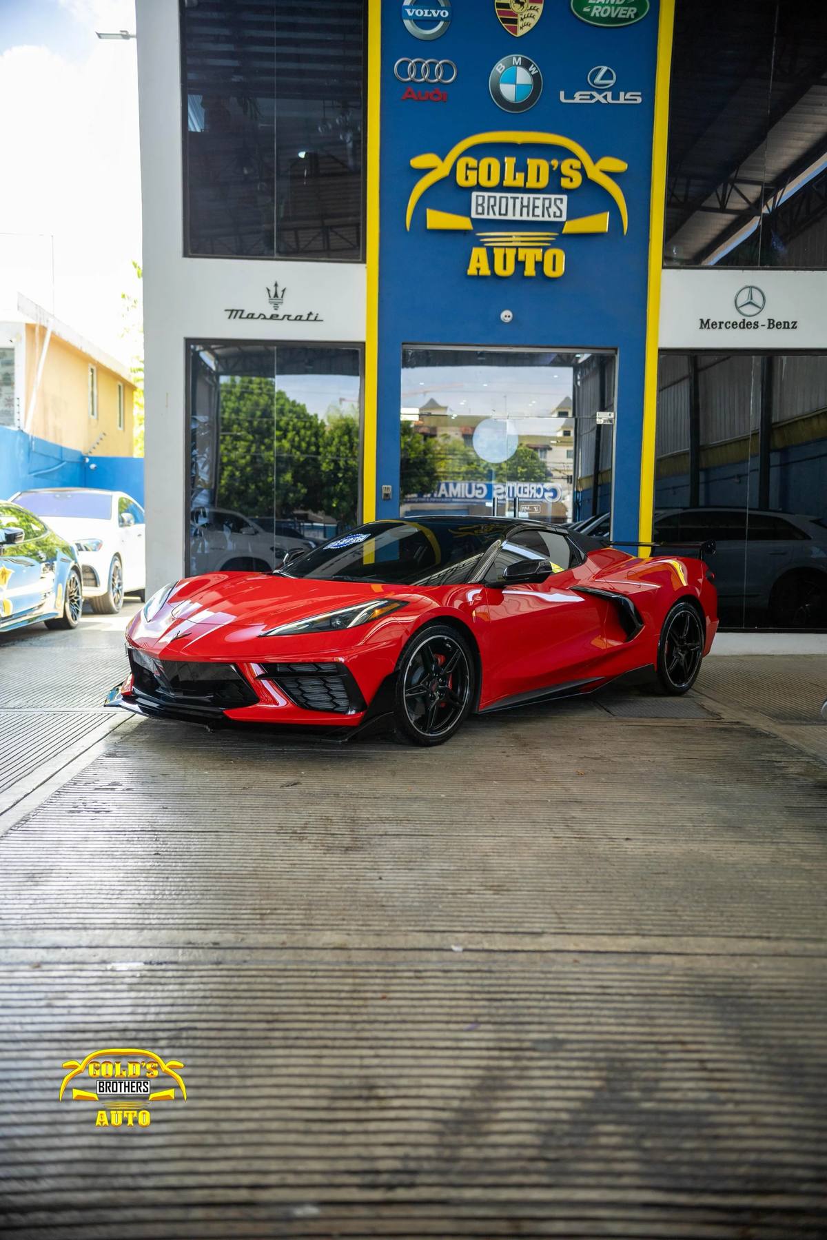 Chevrolet Corvette Stingray Z51 2024 - miniatura 3