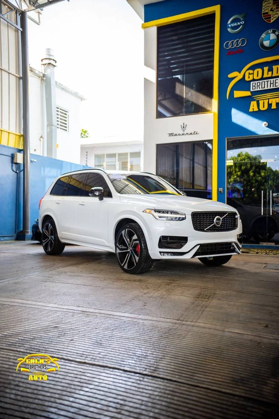 Volvo XC90 R-design T6 2021 - miniatura 1