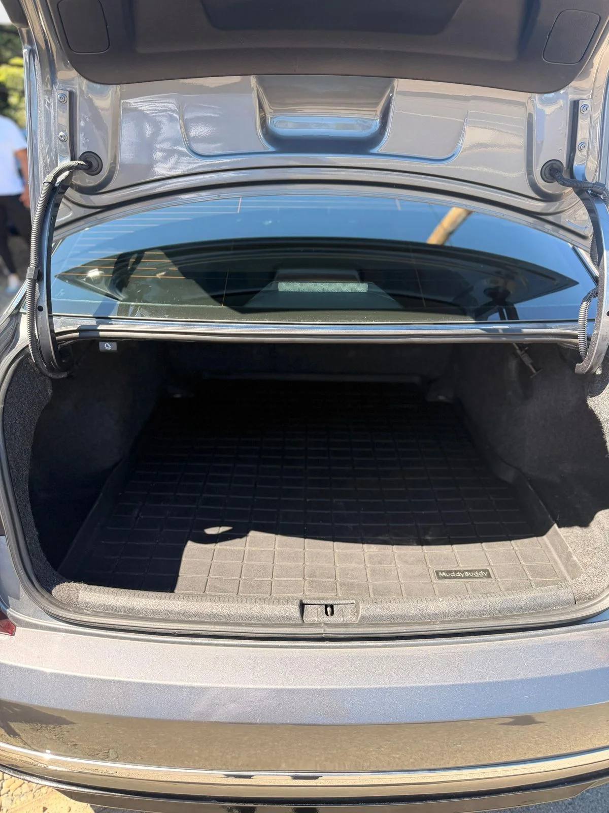 Volkswagen Passat R-Line 2018 - miniatura 11