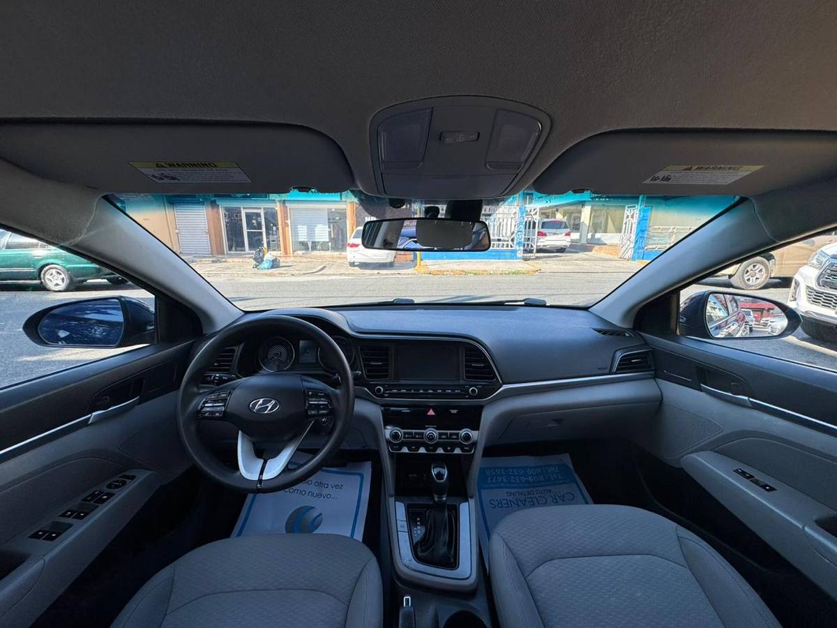 Hyundai Elantra SEL 2020 - miniatura 7