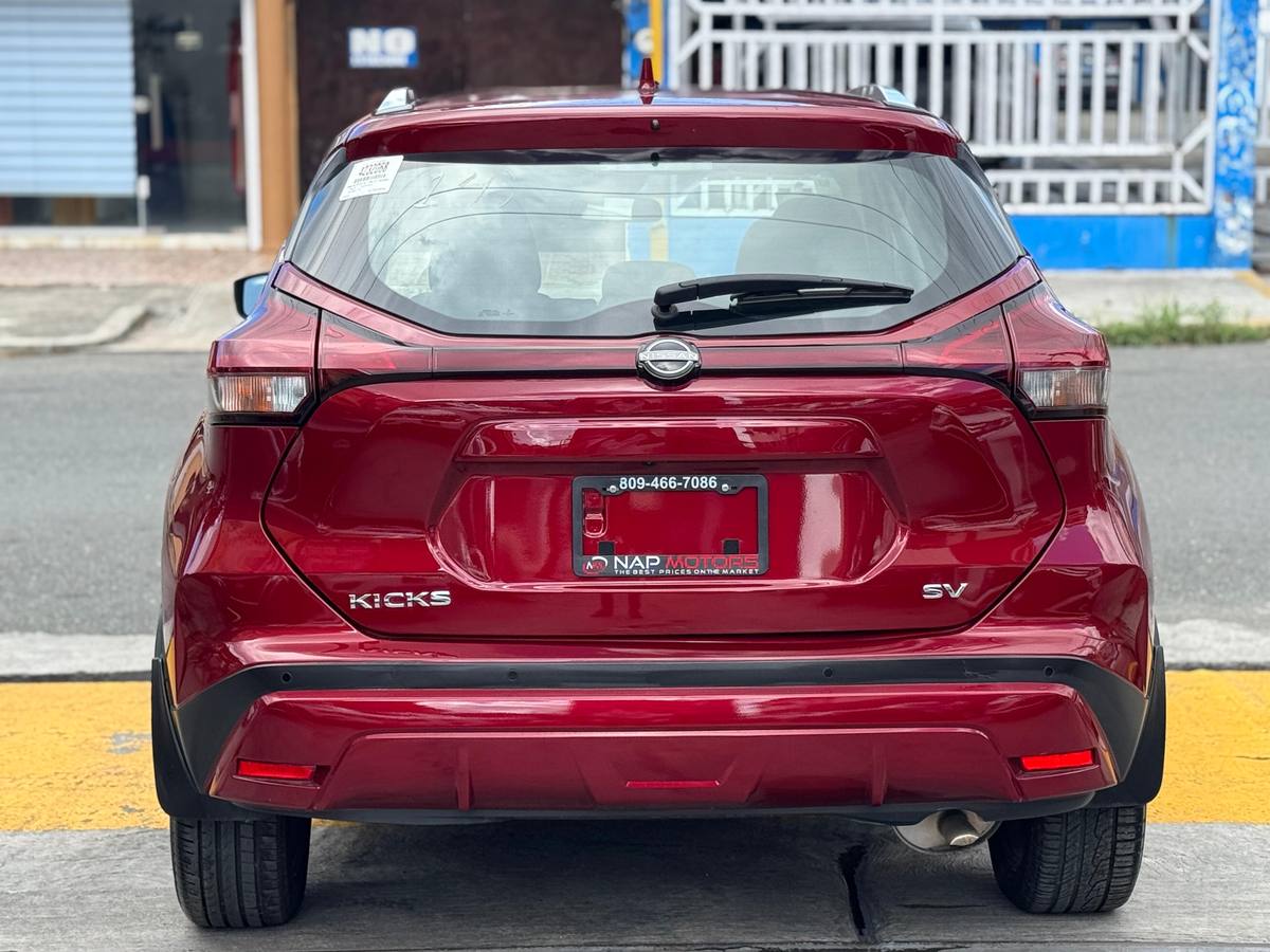 Nissan Kicks SV 2022 - miniatura 4