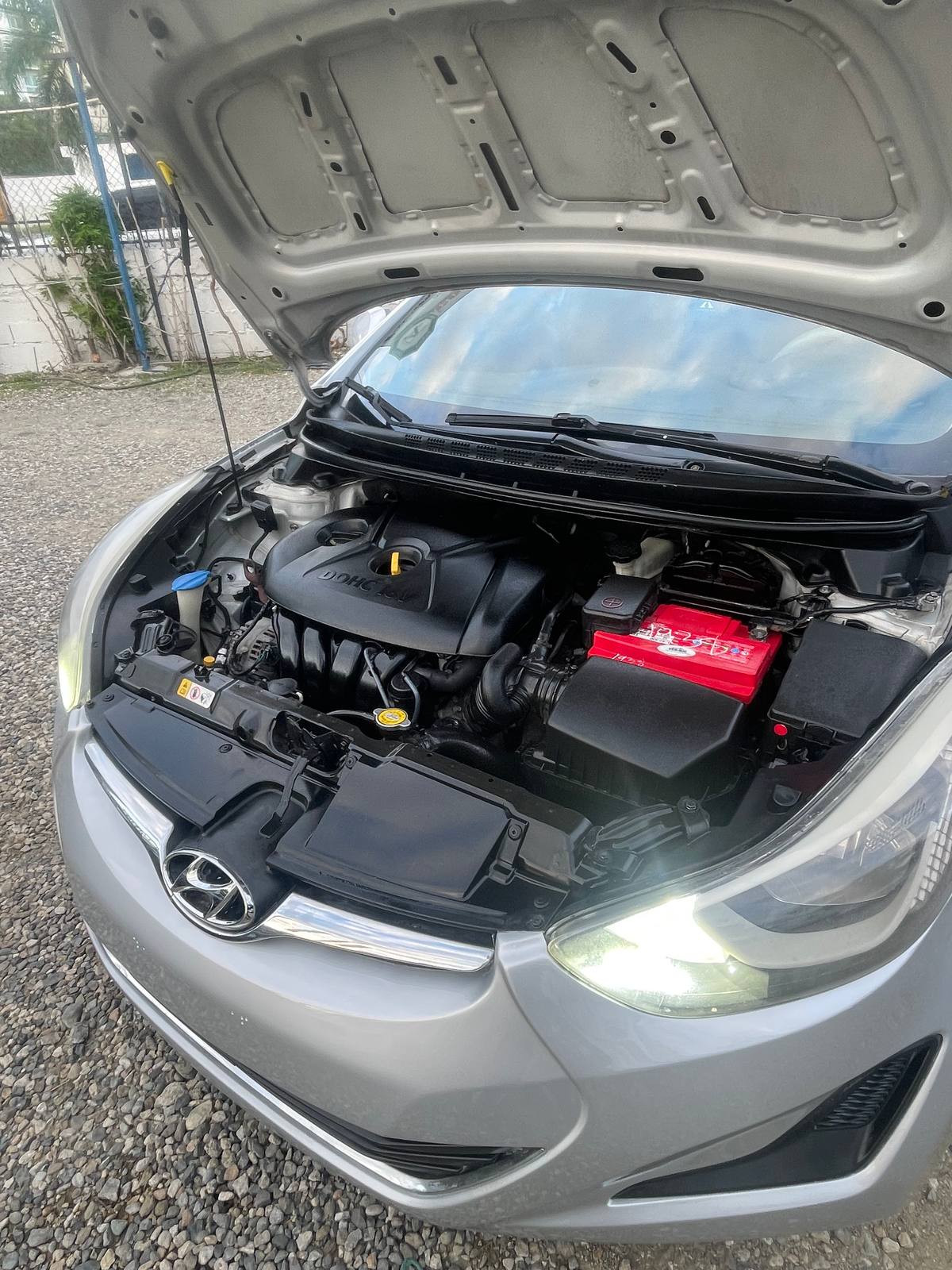 Hyundai Elantra 2015 - miniatura 6