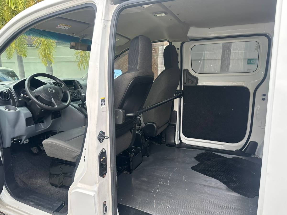 Nissan NV 200 2020 - miniatura 12
