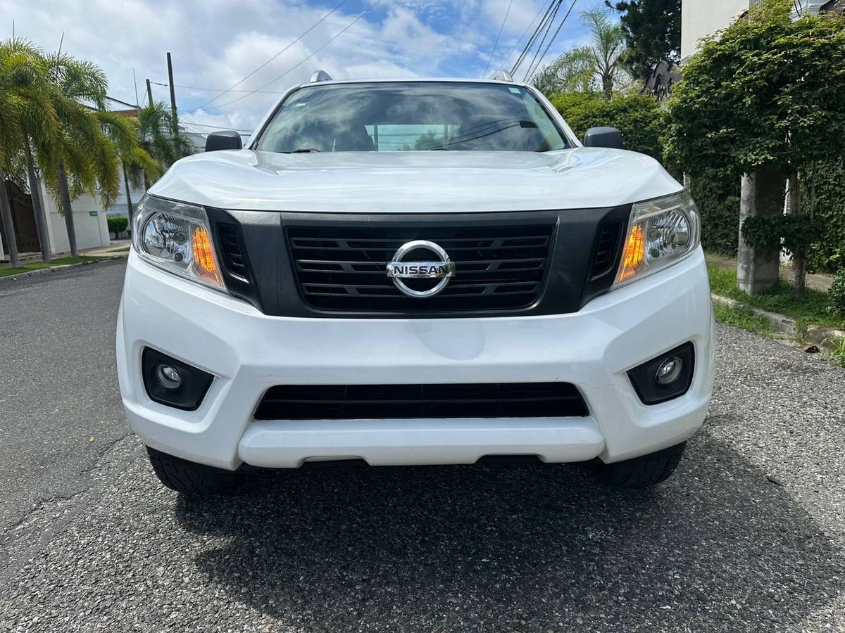 Nissan Frontier NP300 2021 - miniatura 2