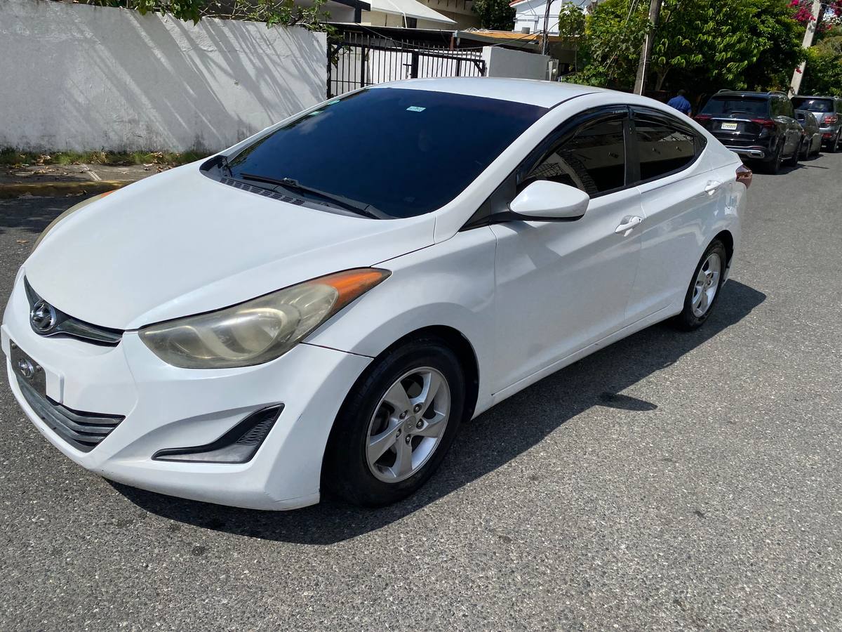 Hyundai Elantra SE 2015 - miniatura 1