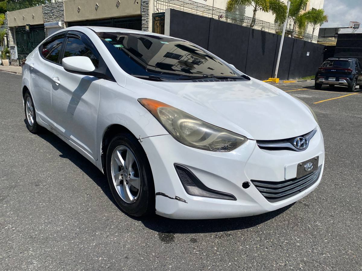Hyundai Elantra SE 2015 - miniatura 5